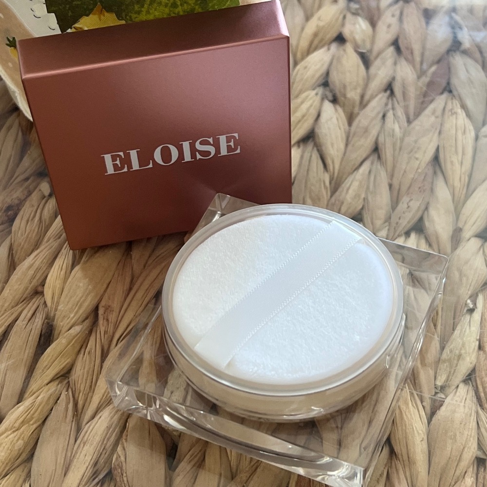 Eloise Beauty Get‎ Gleaming Loose Setting Powder with Puff Copper Box New